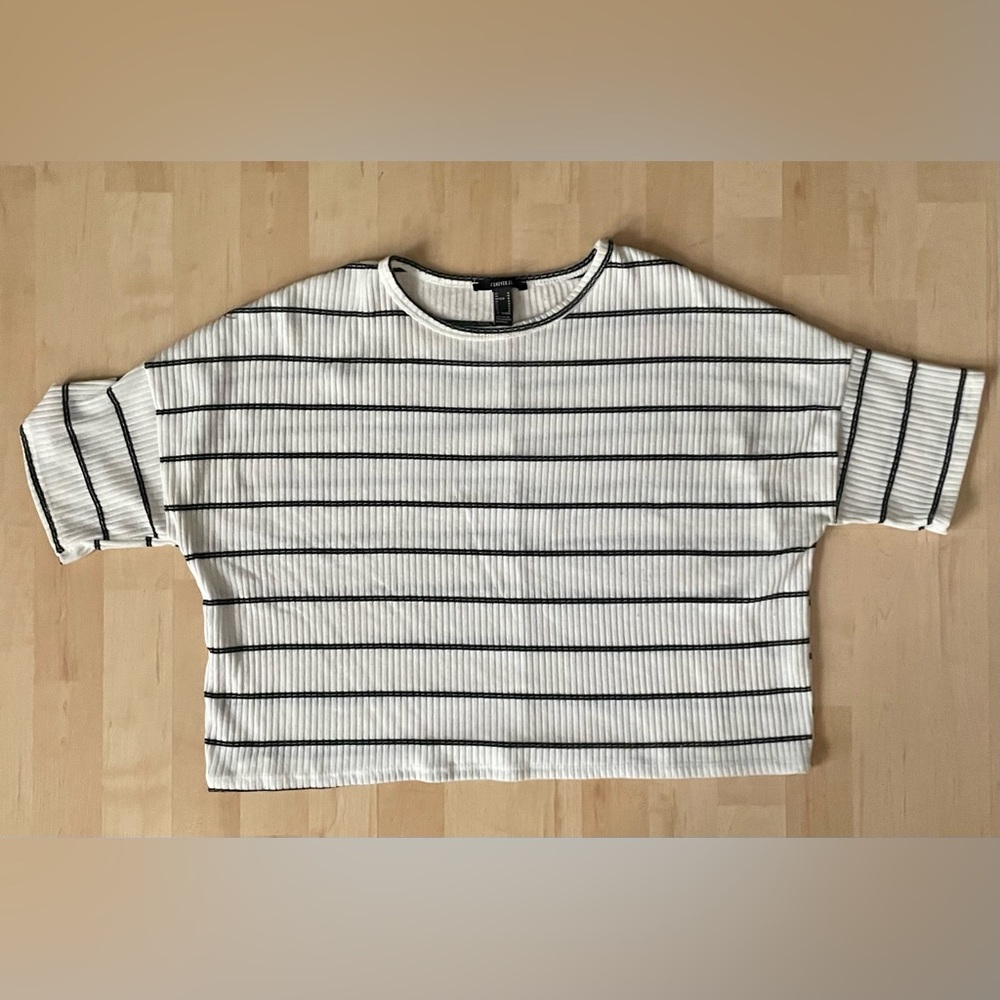 Forever 21 Light Summer Top